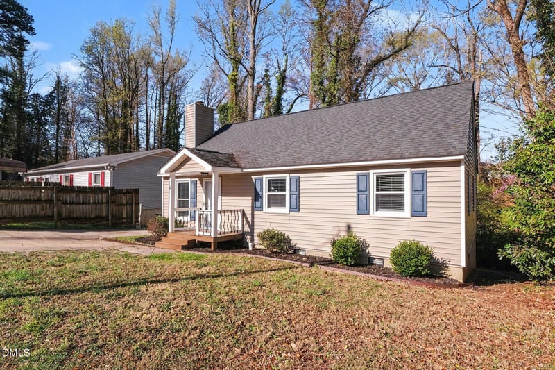4 Conder Pl, Durham, NC 27703