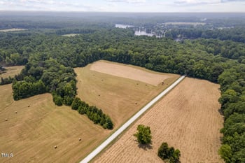 4 Deer Run Trl, Hillsborough, NC 27278