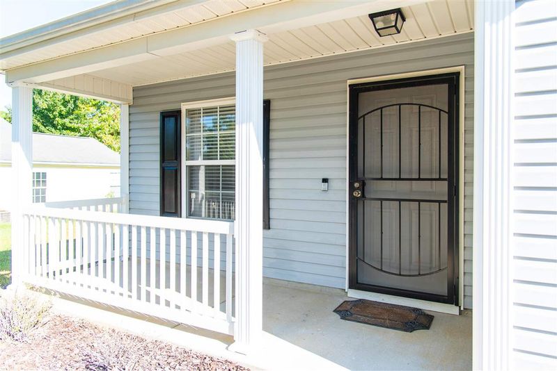 4 Evanwald Ct, Durham, NC 27703