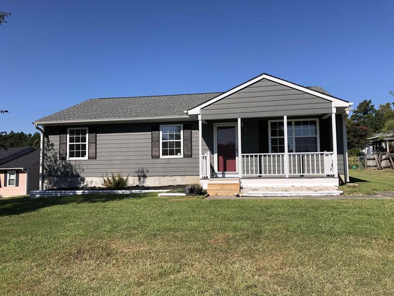 4 Halyard Ct, Durham, NC 27713