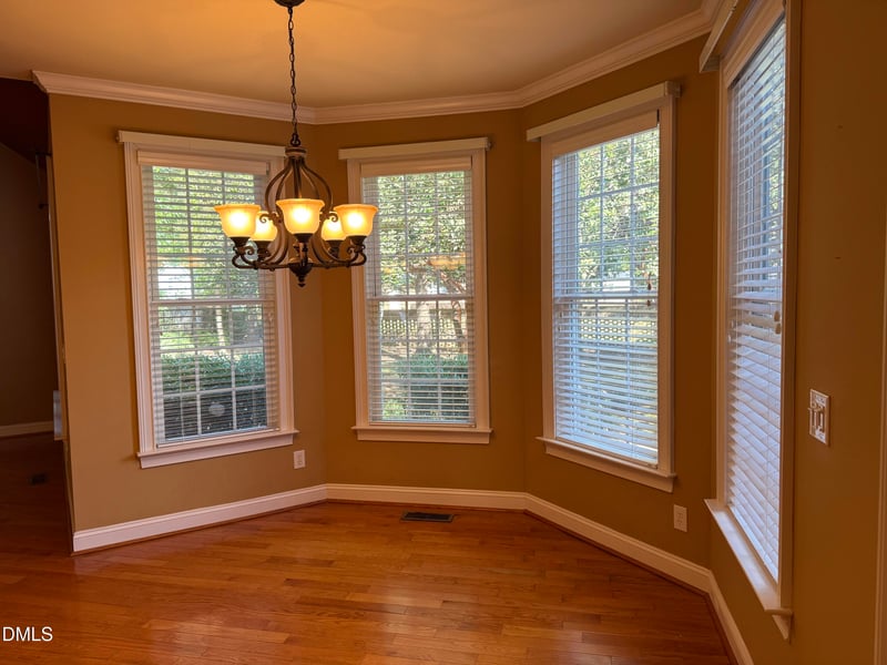 4 Hopewell Dr, Durham, NC 27705