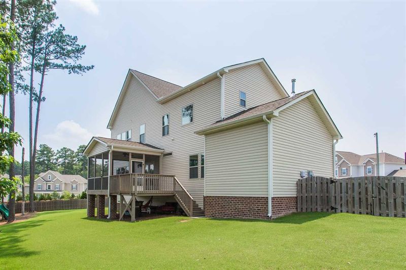 4 Horton Grove Ct, Durham, NC 27703