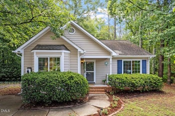 4 Icon Ct, Durham, NC 27703