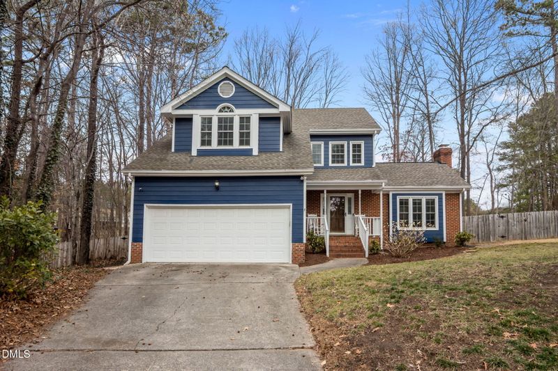 4 Jarvis Ct, Durham, NC 27703
