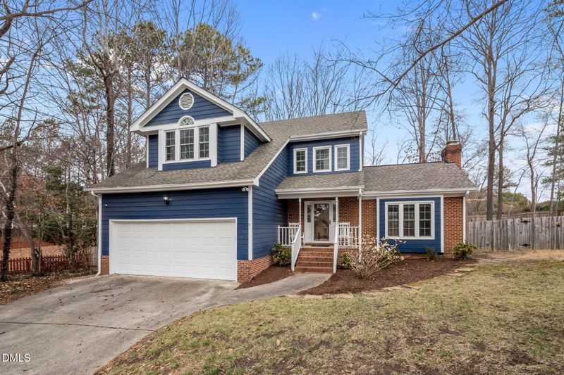 4 Jarvis Ct, Durham, NC 27703