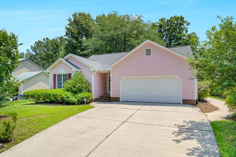 4 Kandes Ct, Durham, NC 27713