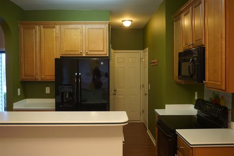 4 Lost Tree Ct, Durham, NC 27703