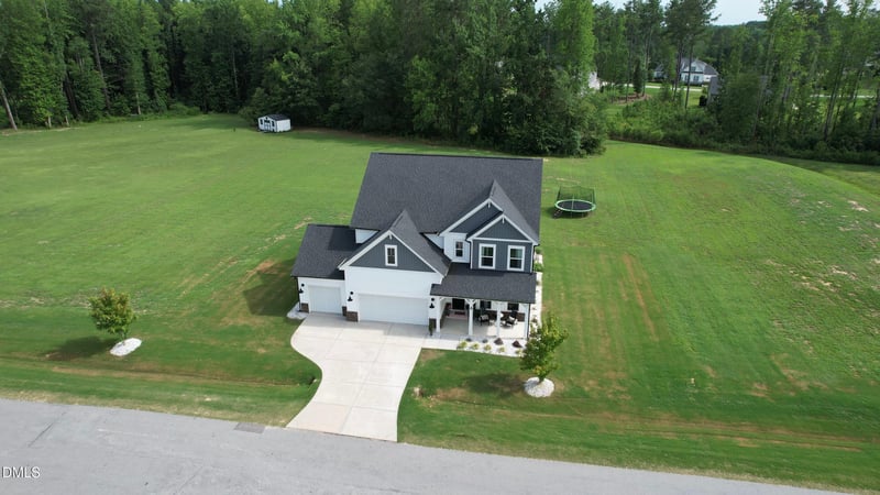 4 Odell Ln, Zebulon, NC 27597