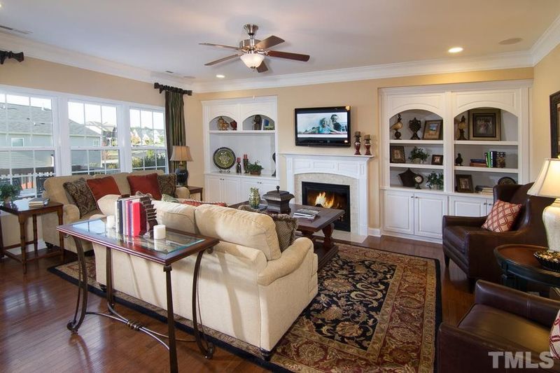 4 Palmetto Cir, Durham, NC 27703