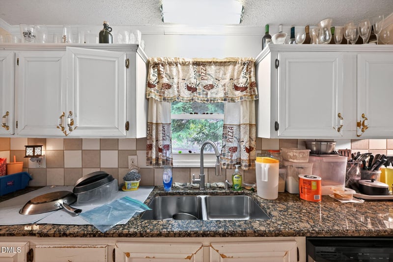 4 Park Ave, Franklinton, NC 27525