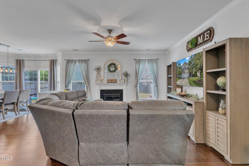4 Pegram Ct, Durham, NC 27703