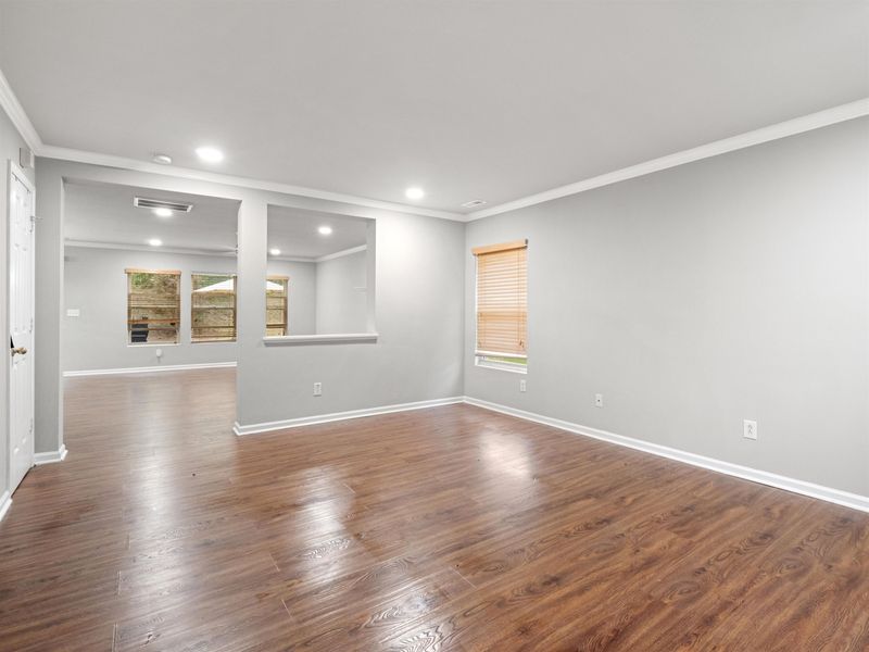 4 Red Spring Ct, Durham, NC 27703