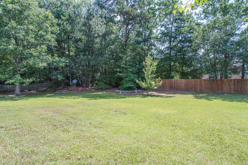 4 Redear Pl, Durham, NC 27703
