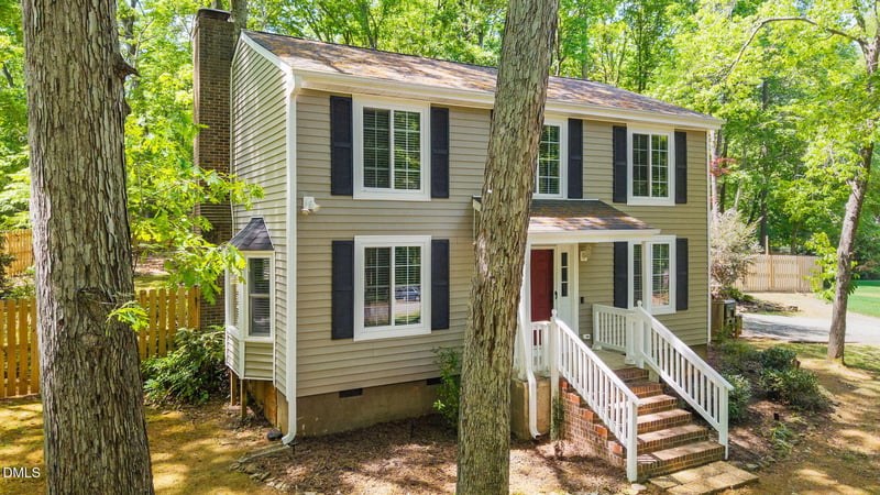 4 Russet Ct, Durham, NC 27712