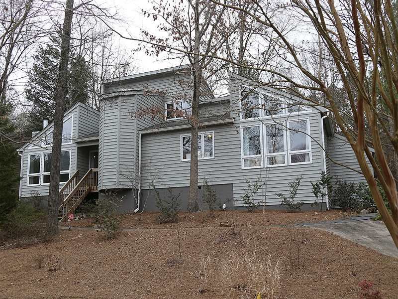 4 Sandstone Ridge Dr, Durham, NC 27713