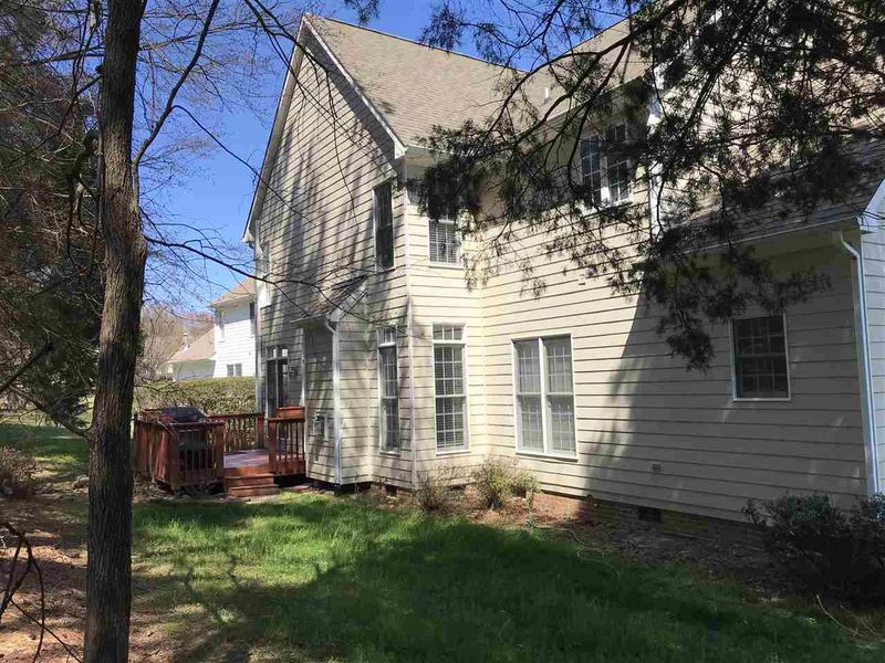 4 Scarlet Oak Ct, Durham, NC 27712