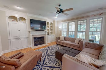 4 Springtree Cir, Durham, NC 27712