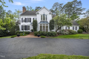 4 Surrey Ln, Durham, NC 27707