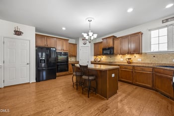 4 Tall Leaf Trl, Durham, NC 27712