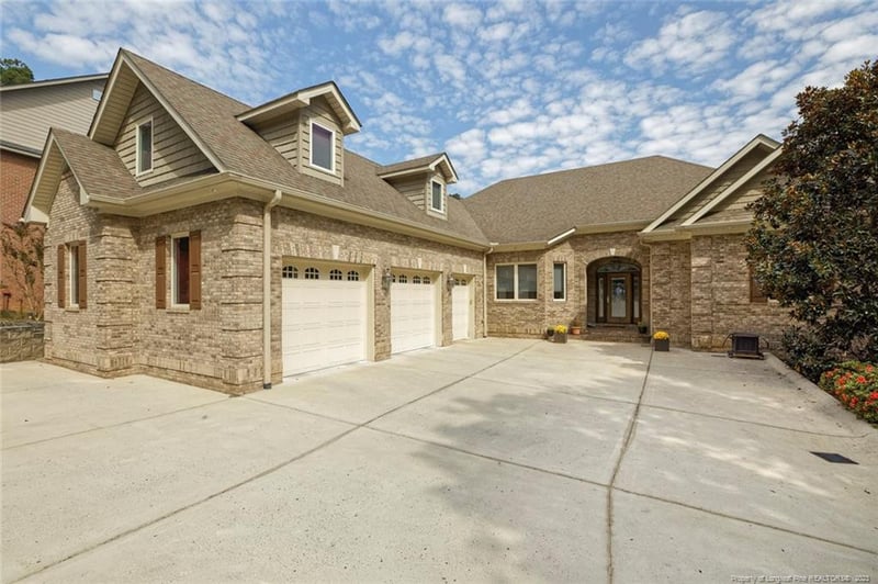 4 The Pointe, Sanford, NC 27332