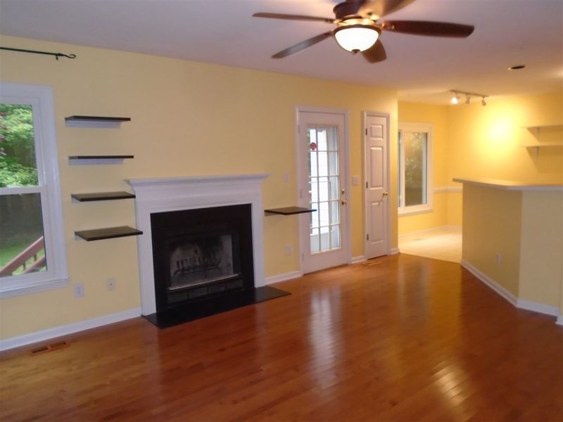 4 Tippecanoe Ct, Durham, NC 27713