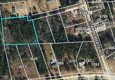 4 Titan Roberts Rd, Erwin, NC 28339