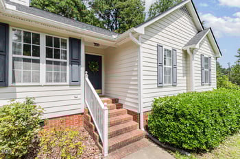 4 Windcourt Pl, Durham, NC 27713