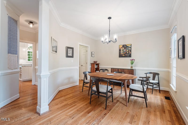 4 Winslow Pl, Chapel Hill, NC 27517