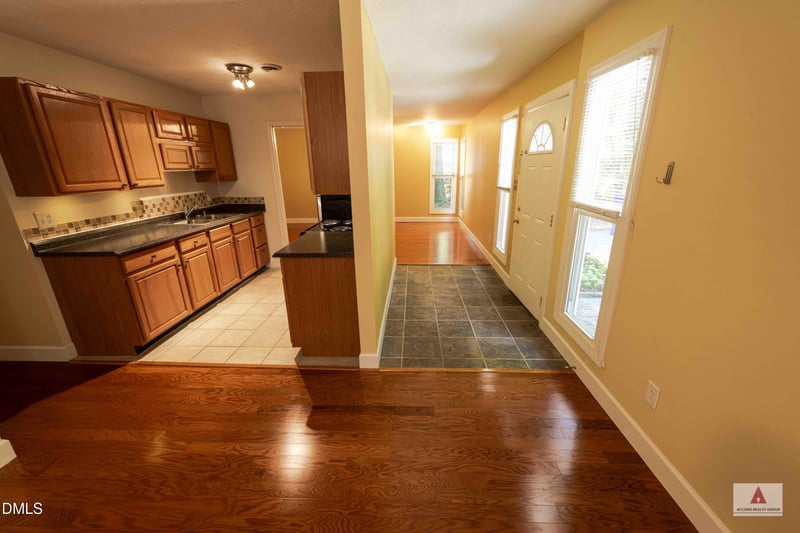 4 Winterberry Way, Chapel Hill, NC 27516