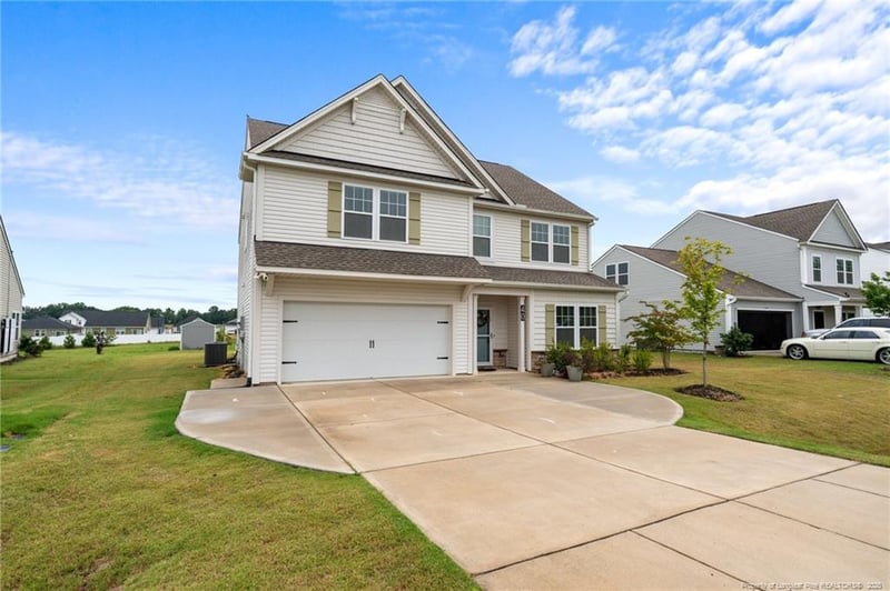 40 Arlie Ln, Lillington, NC 27546