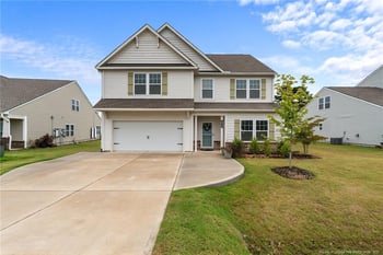 40 Arlie Ln, Lillington, NC 27546