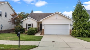 40 Averasboro Dr, Clayton, NC 27520
