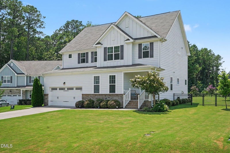 40 Back Gate Ct, Clayton, NC 27527