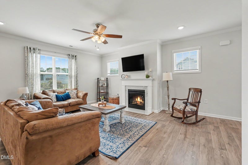 40 Back Gate Ct, Clayton, NC 27527
