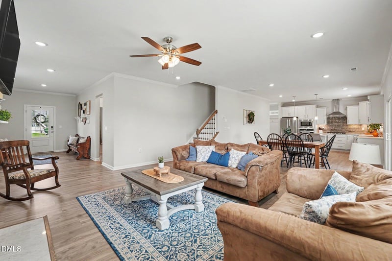 40 Back Gate Ct, Clayton, NC 27527