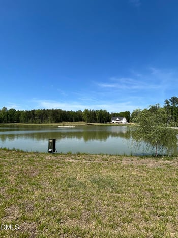 40 Bealy Farm Rd, Zebulon, NC 27597