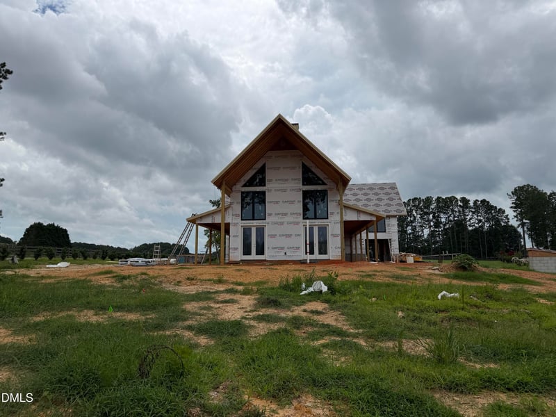 40 Bealy Farm Rd, Zebulon, NC 27597