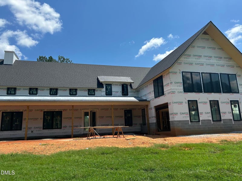 40 Bealy Farm Rd, Zebulon, NC 27597