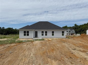 40 Boston River Dr, Dunn, NC 28334