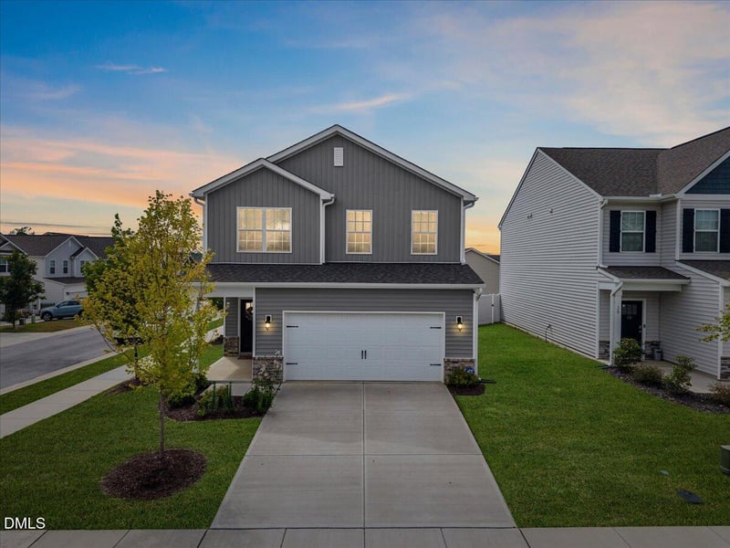 40 Branch Wood Dr, Fuquay Varina, NC 27526