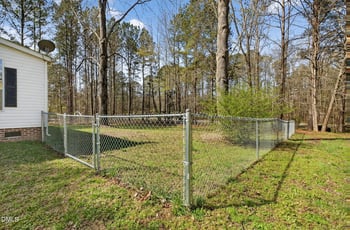 40 Buck Ridge Rd, Louisburg, NC 27549