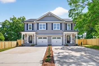 40 Carrie St, Coats, NC 27521