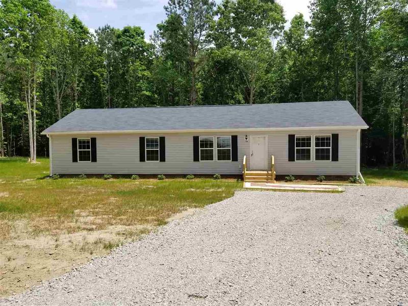 40 Cart Ln, Louisburg, NC 27549