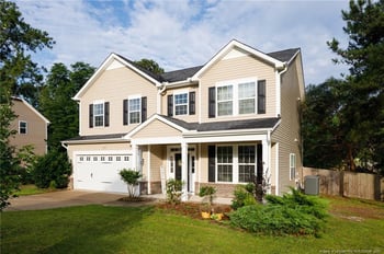 40 Cherry Hill Dr, Lillington, NC 27546