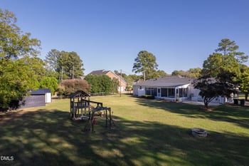 40 Chicora Club Dr, Dunn, NC 28334