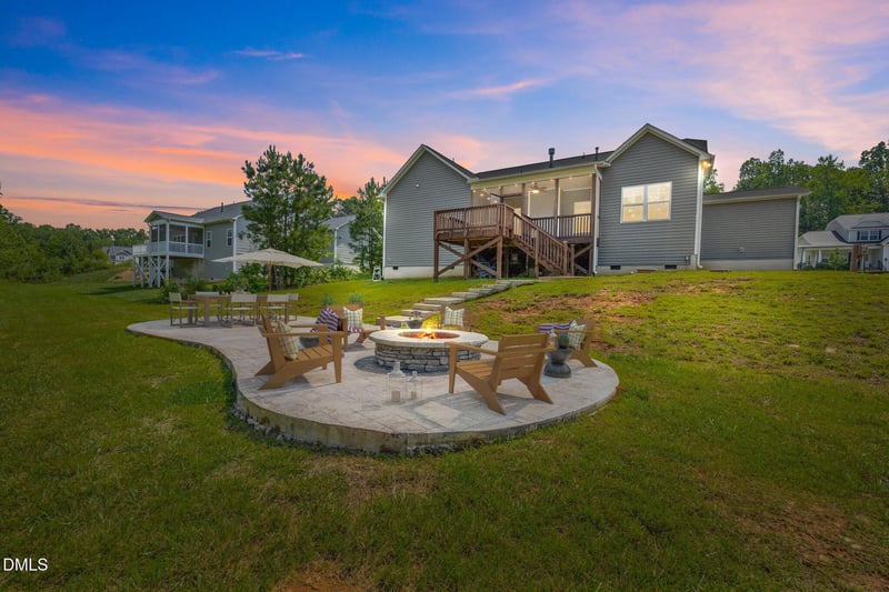 40 Cinnamon Teal Way, Youngsville, NC 27596