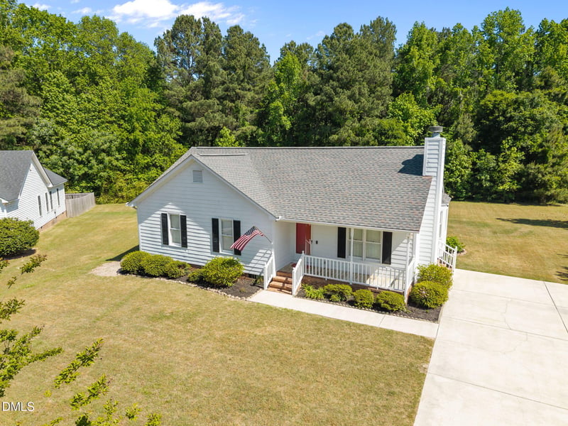 40 Circle Tree Ln, Angier, NC 27501