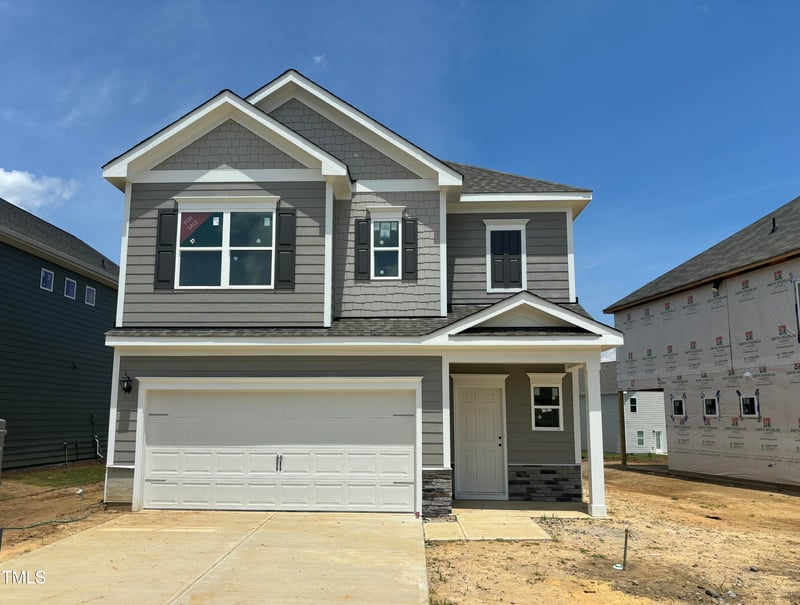 40 Commons Cir, Clayton, NC 27520
