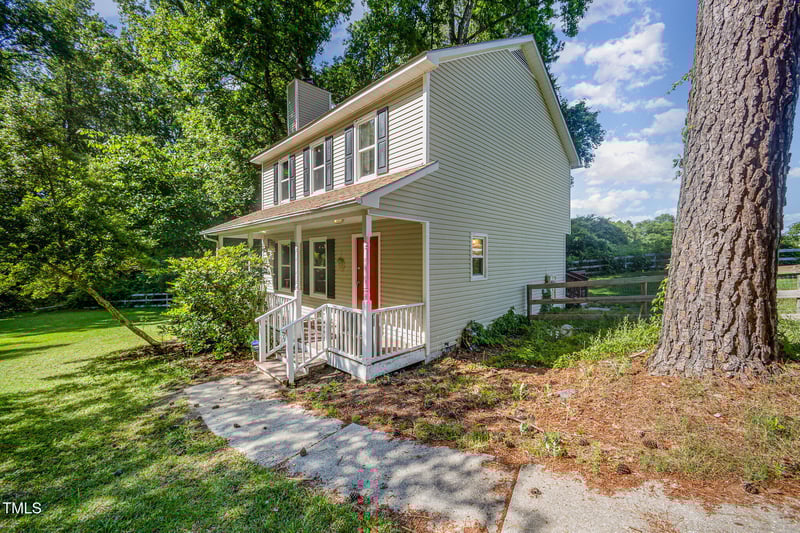 40 Crepe Myrtle Ct, Angier, NC 27501