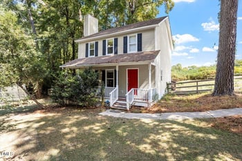 40 Crepe Myrtle Ct, Angier, NC 27501